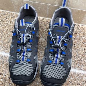 Swim/Beach/Water Shoes, size 9.5 D